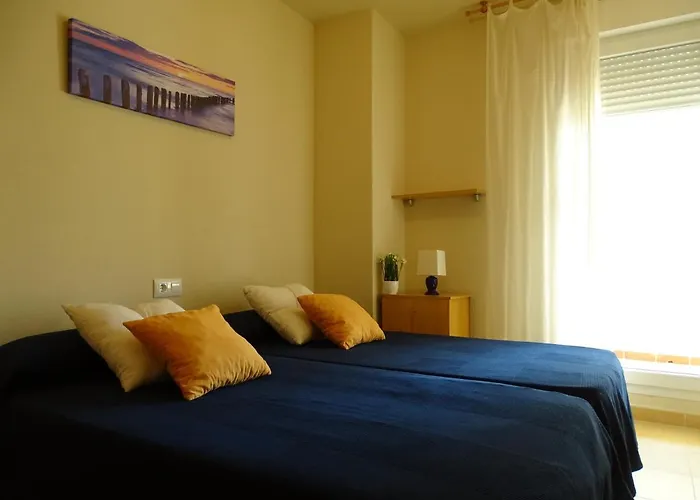 P Cormoran 4228 * סנטיאגו דה לה ריברה